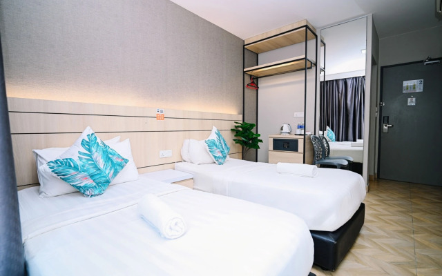 Worldview Grand Hotel