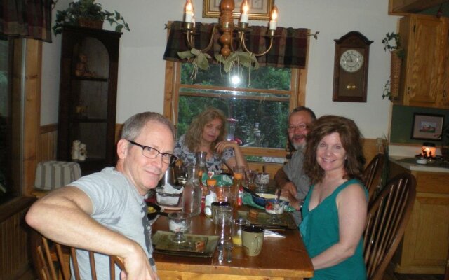 Buffalo Creek Bed & Breakfast
