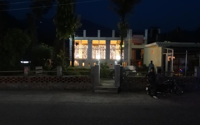 Tripti Hotel