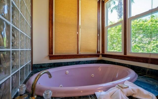 Casa de Mediterranean Home