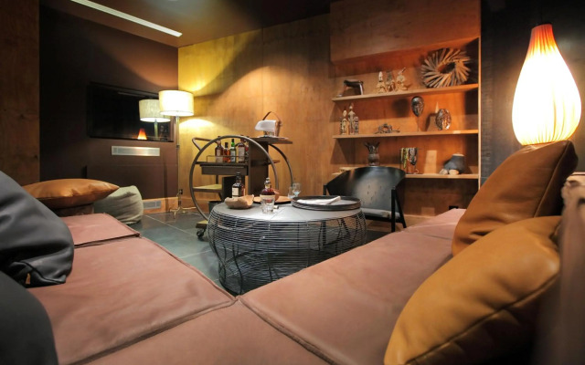 Hidden Hotel
