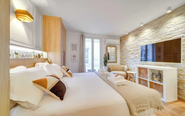 Amazing Historical Parisien Studio Next TO Louvre Area ! - 2
