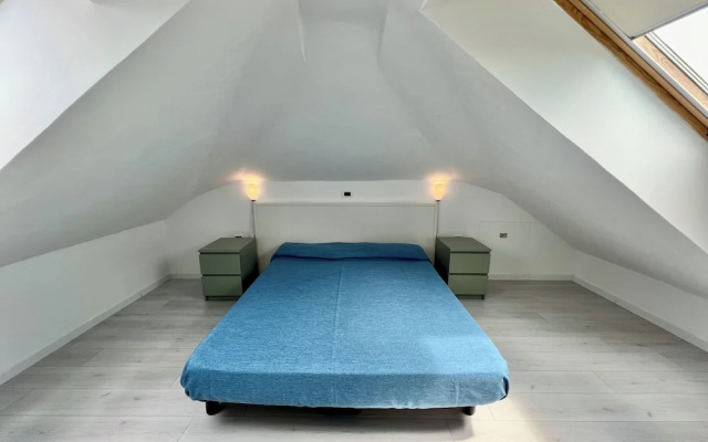 Lignano Top-floor Flat Near Center