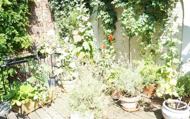 The Captaincy Guesthouse Brussels