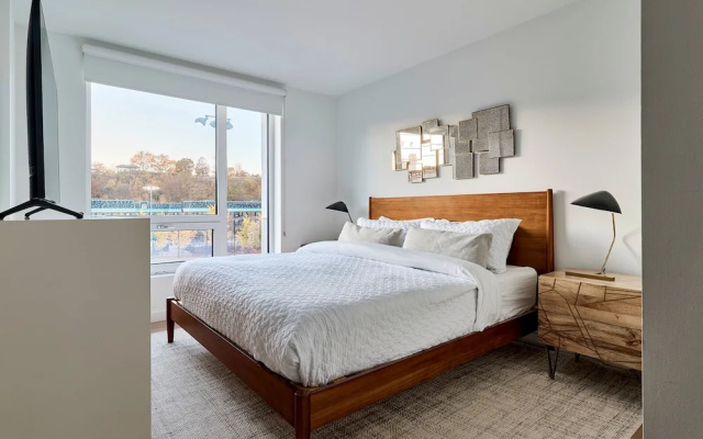 Modern 2br-newly Built-near NYC
