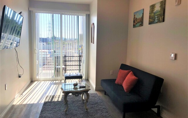 Fully Furnished Apartments near CSUN