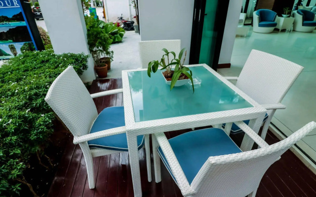 Nida Rooms Patong Lavendar House