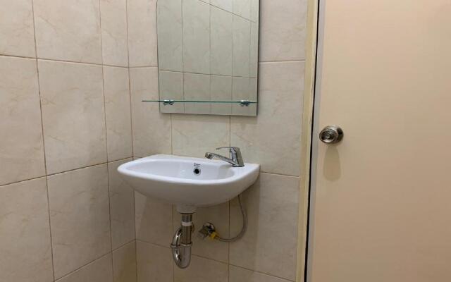 OYO 3168 Utama Sari Homestay