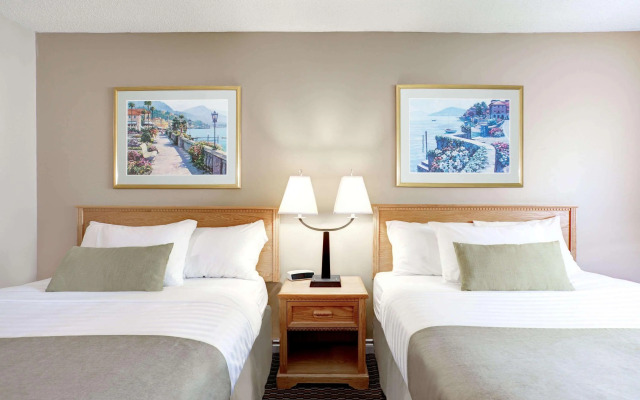 The Vic, an Ascend Collection Hotel