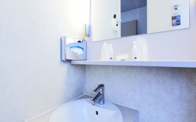 Kyriad Marseille Les Pennes Mirabeau Aeroport