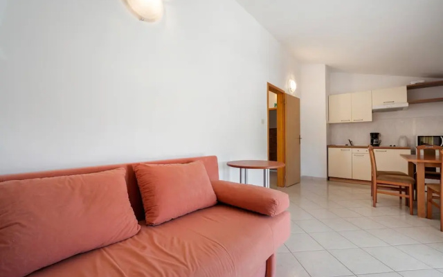 Beguiling Apartment in Banjole near Renato Boat Excursions