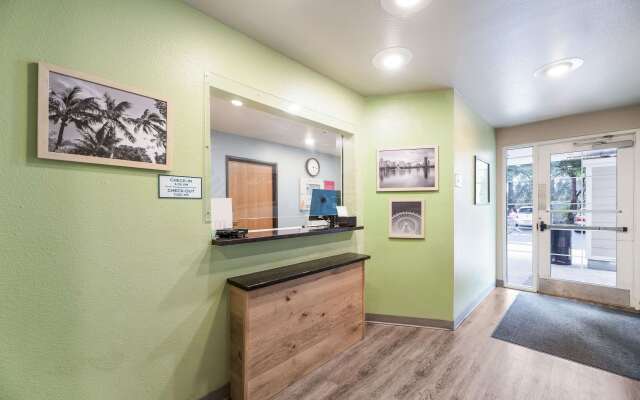 Woodspring Suites Ocala