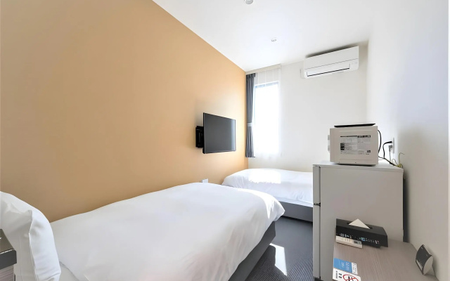 HOTEL R9 The Yard Futtsu – Guest Rooms – Futtsu