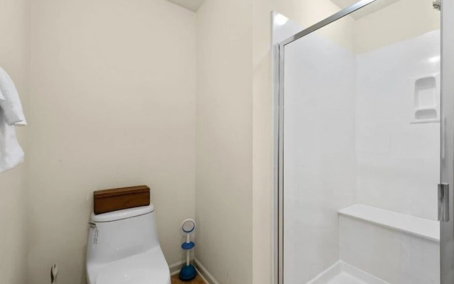 Margate Towers 2008 3 Bedroom Condo