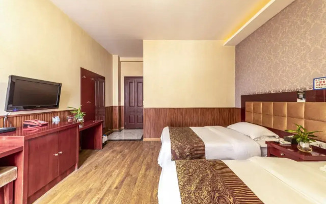 Donghao Hotel (Xichang tourism distribution center store)