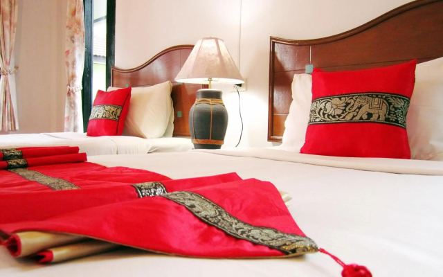 Lanta Il Mare Beach Resort