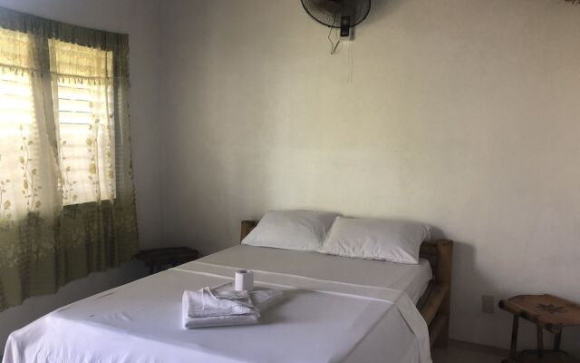 Belle's Beach Resort