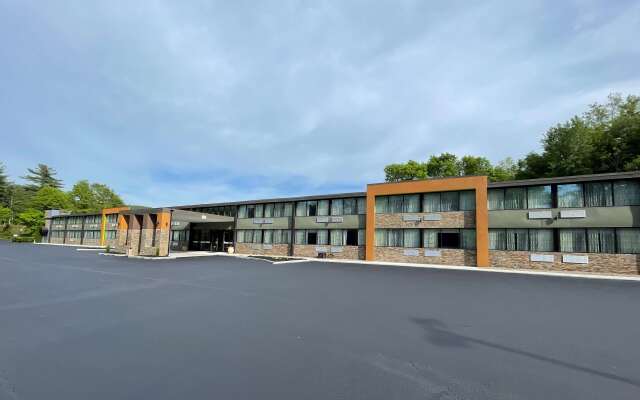 Wingate by Wyndham Lake George