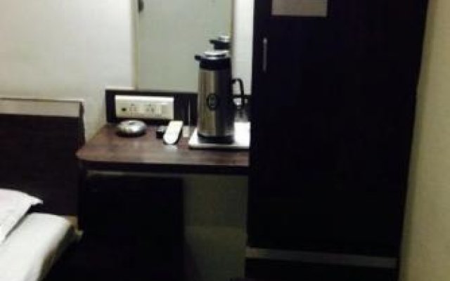 1 BR Guest house in Naroda, Ahmedabad (6CE4), by GuestHouser