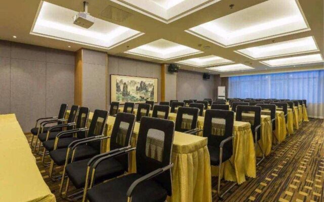 Relmax Hotel