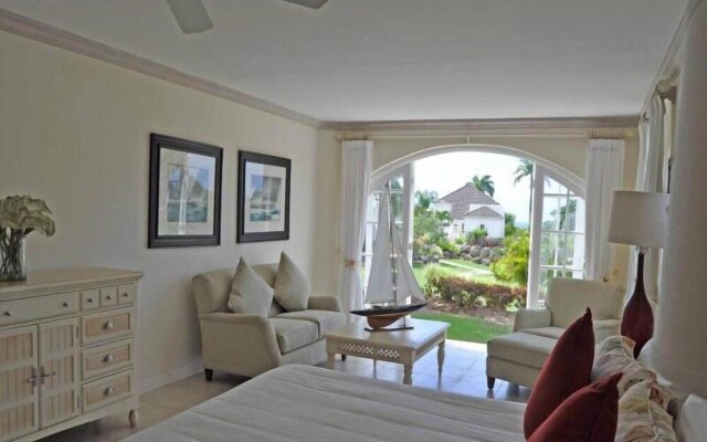 Royal Villa by Island Villas