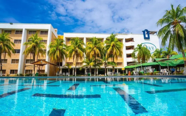 Aqua Vi Marina Hotel & Suites