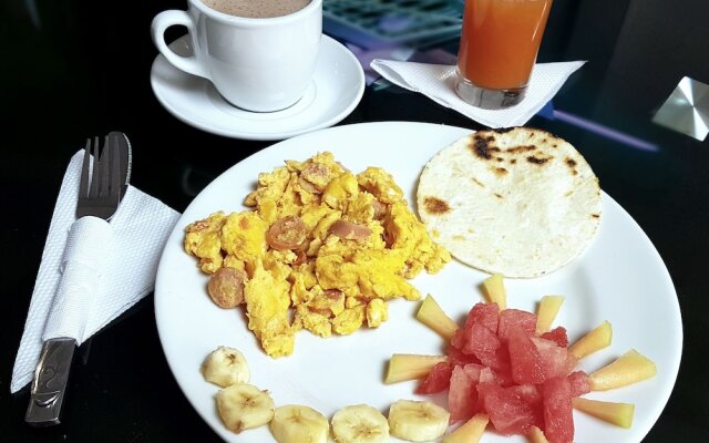 Imperial House Hotel