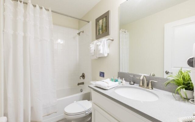 Champions Gate-8906SLTSDJGIL home