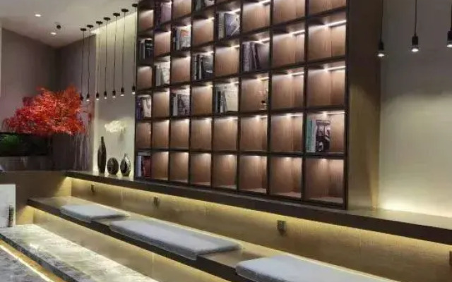 In The Distance Hotel