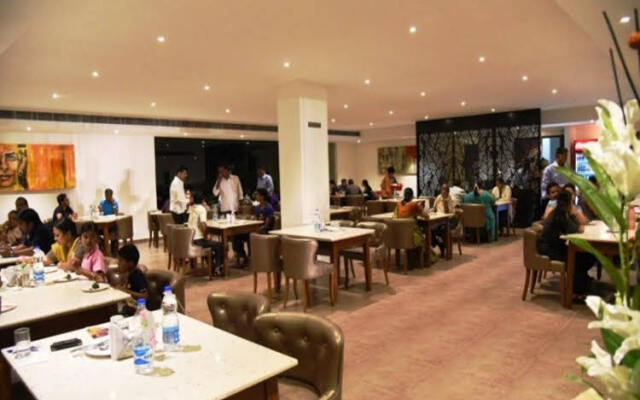 Hotel Raama