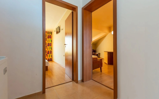 Family 2 Bedroom Apartment in Dafinka Guest House