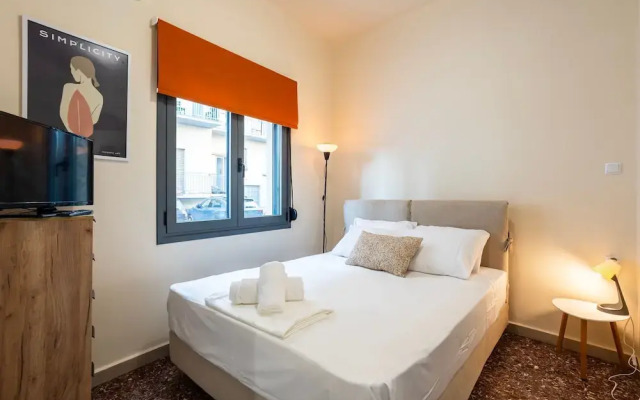 Jeannette s Seaside Getaway - Kalamata Urban Gem