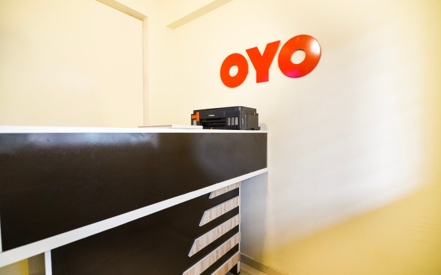 OYO 63038 Airport BnB