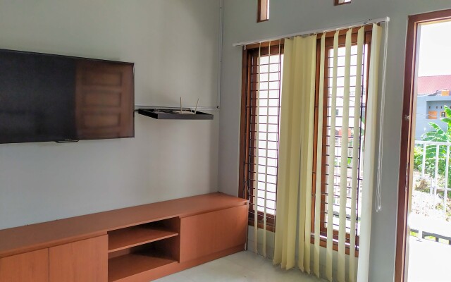 Omah Leren Yogya RedPartner