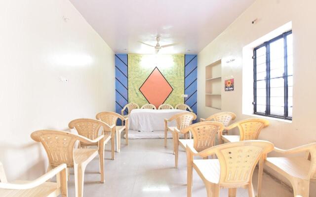 Spot On 85212 Hotel Vaibhav