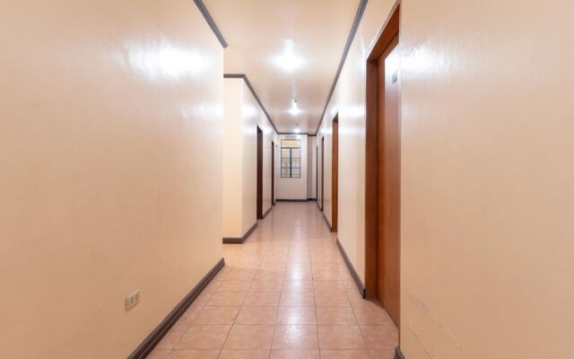 RedDoorz @ Downtown Tacloban