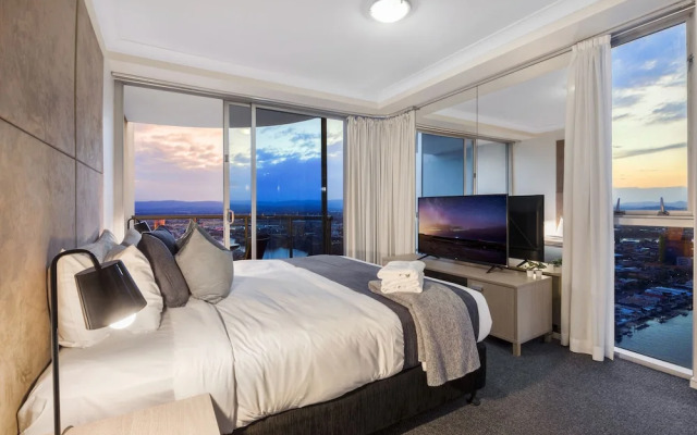 Chevron Renaissance - Wow Stay