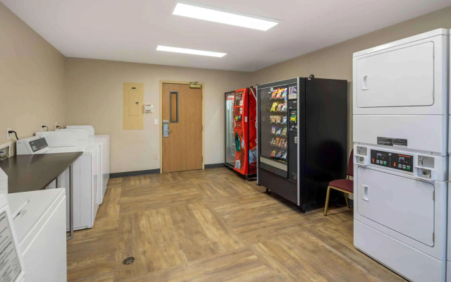 Extended Stay America Suites - Anchorage - Midtown