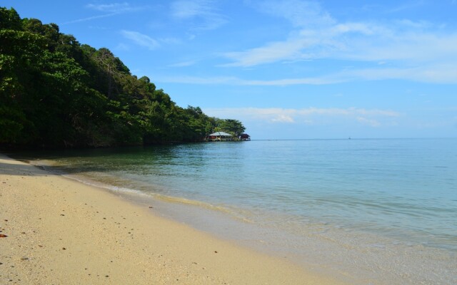 The Jemuruk Island Resort