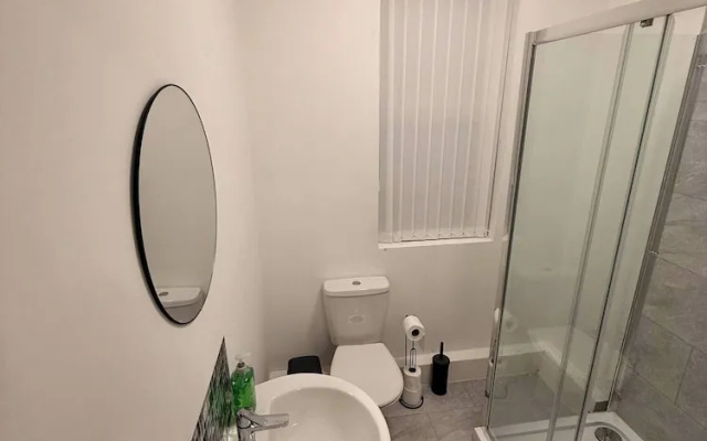 Stylish Dream Home With 4 En-suite Bedrooms