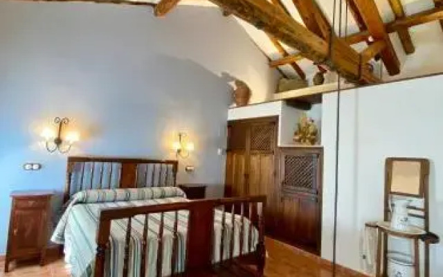 Caserón De La Fuente