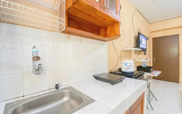 Great Deal Studio At Gateway Ahmad Yani Cicadas Apartment