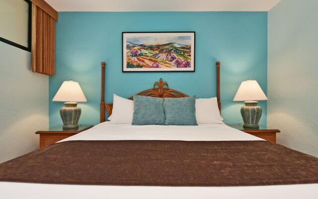 Papakea #g103 2 Bedroom Condo by RedAwning