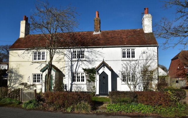 Rose Mullion Cottage