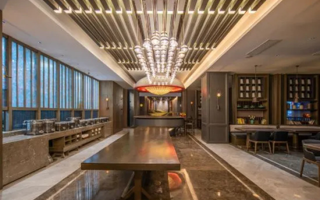 Nanjing Manting Garden Hotel (Xinjiekou Deji Plaza)
