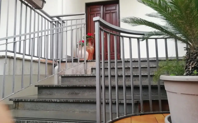 Fitta Chambre Mavì