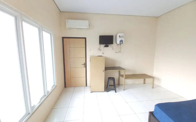 OYO LIFE 93634 Penginapan D'palinggihan Syariah