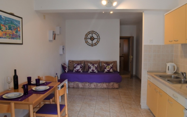 Apartment Frama - 3 apartments: A3 Lavanda  Bol, Island Brac