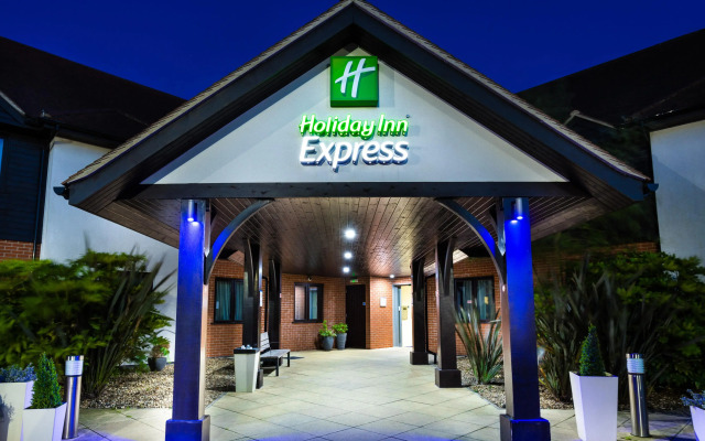 Holiday Inn Express Colchester, an IHG Hotel