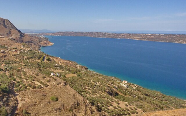 Villa Nikos in Megala Chorafia
